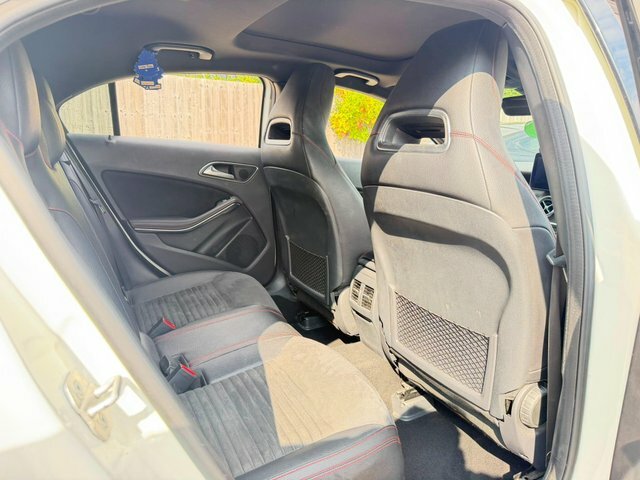 Mercedes-Benz A Class A 200 D Amg Line Executive White #13