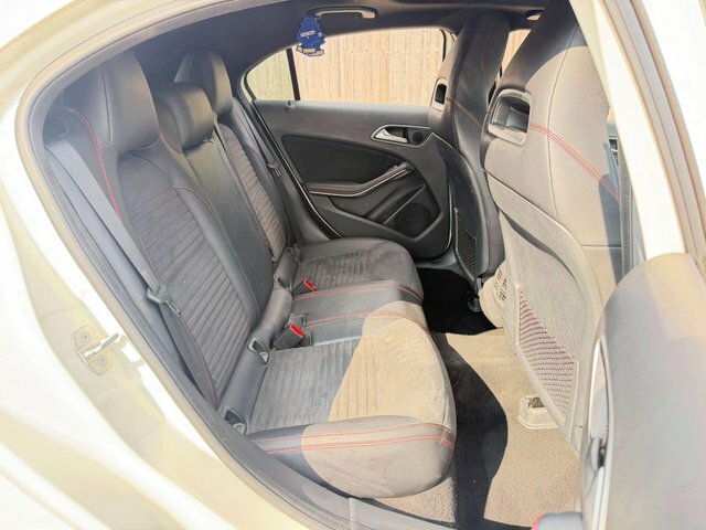 Mercedes-Benz A Class A 200 D Amg Line Executive White #11