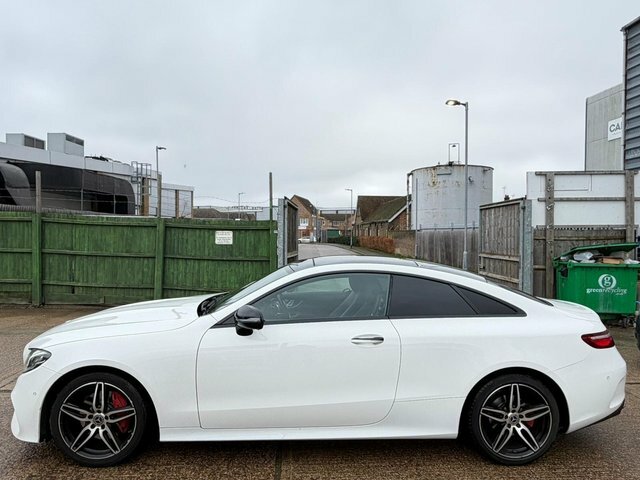 Mercedes-Benz E Class 2.0 E220d Amg Line Premium G-tronic Euro 6 S S White #6