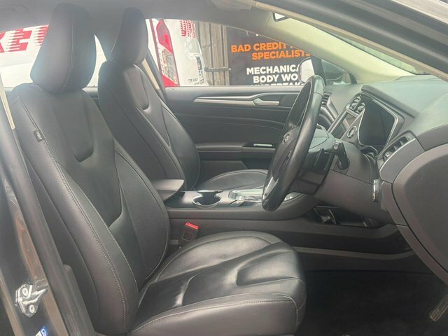 Ford Mondeo Mondeo St-line Edition Ecoblue White #9