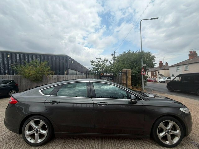 Ford Mondeo Mondeo St-line Edition Ecoblue White #7