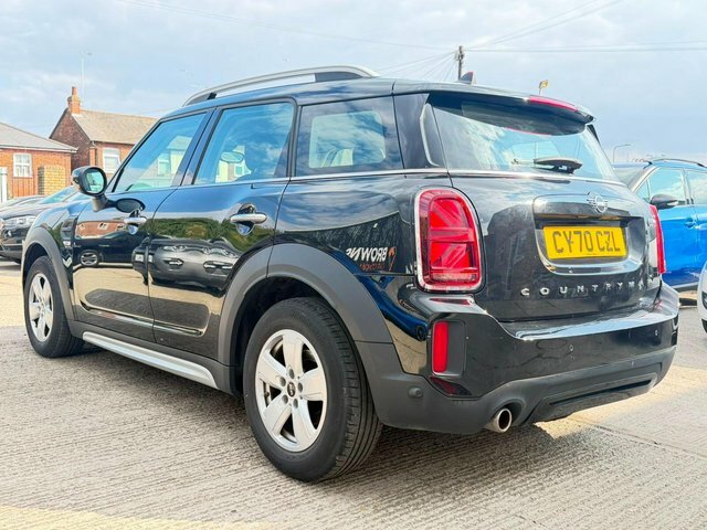 Mini Countryman 1.5 Cooper Classic Steptronic Euro 6 S S Black #5