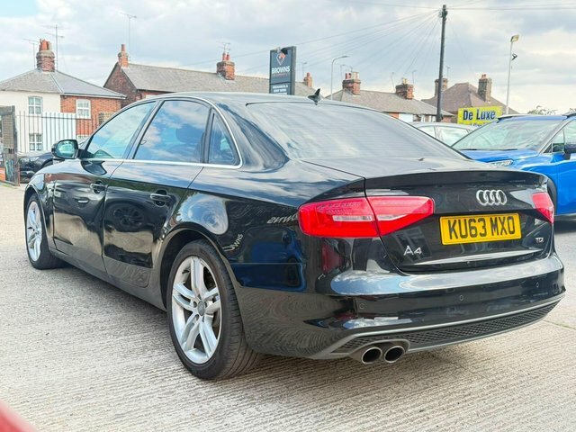 Audi A4 2.0 Tdi S Line Euro 5 S S Black #4