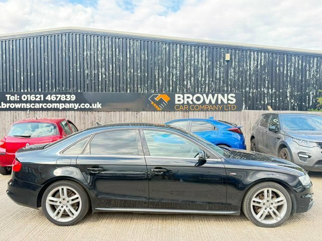 Audi A4 Saloon 2.0 Tdi Se Technik Euro 5 Ss 20131 White #7