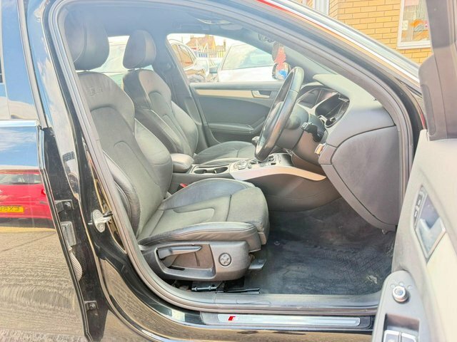 Audi A4 Saloon 2.0 Tdi Se Technik Euro 5 Ss 20131 White #13