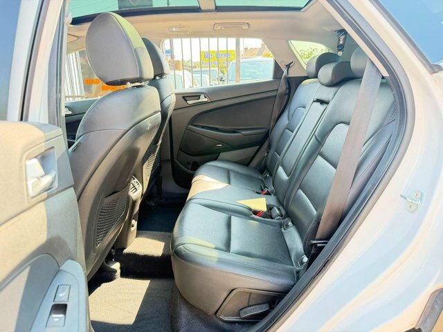 Hyundai Tucson Se Nav Grey #18