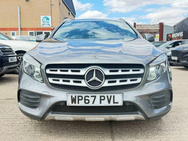 Mercedes-Benz GLA Class 2.1 Gla220d Amg Line Executive 7G-dct 4Matic Eur Grey #2