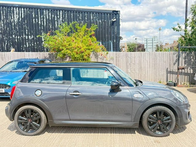 Mini Hatch 2.0 Cooper S Sport Euro 6 S S Grey #2