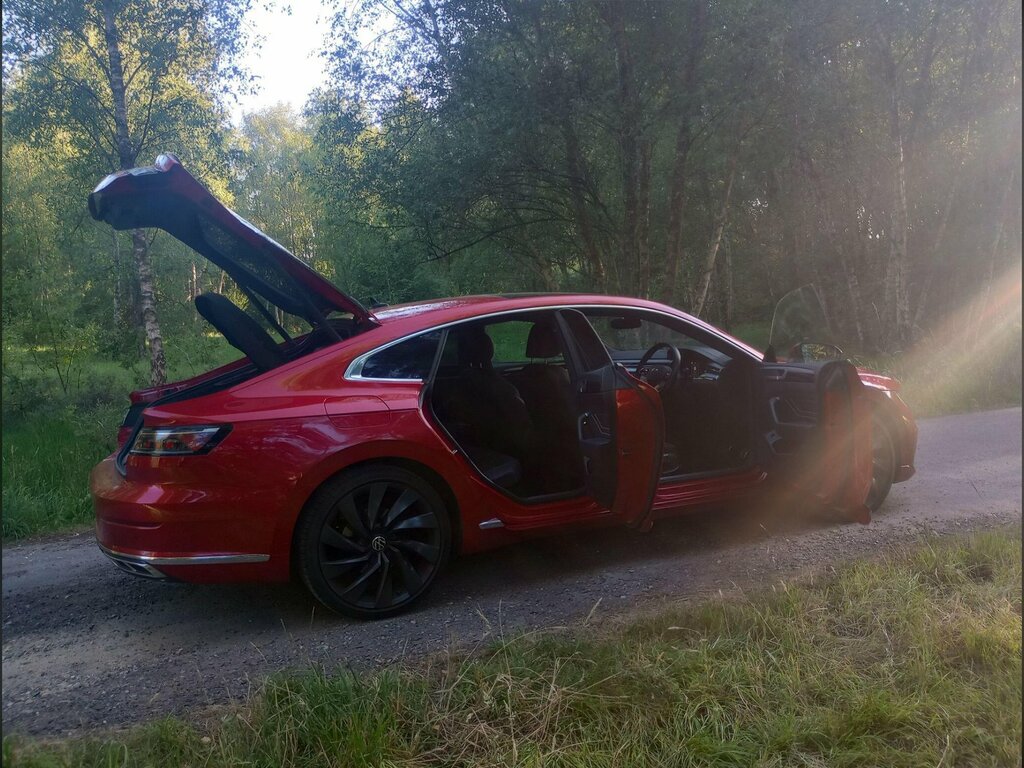 Volkswagen Arteon 2.0 Tsi R-line Fastback Dsg Euro 6 Ss Red #3