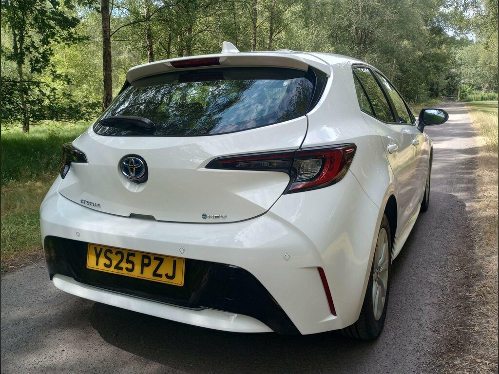 Toyota Corolla 1.8 Vvt-h Icon Cvt Euro 6 Ss YS25PZJ White #5