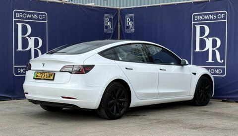Tesla Model 3 Saloon 4dr Electric GJ23UNF White #4