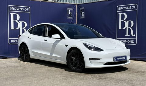 Tesla Model 3 Dual Motor Long SD23MWJ White