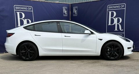 Tesla Model 3 Saloon 4dr Electric SH72XXC White #3