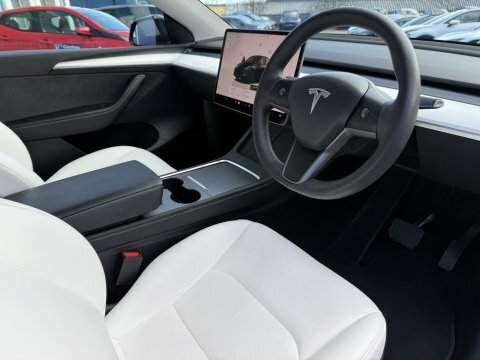 Tesla Model Y Dual Motor Long BV72AFX Black #2