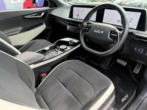 Kia EV6 77.4Kwh Gt-line Hatchback CU24VFJ Black #2