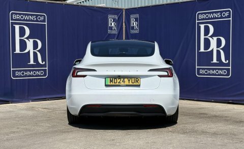Tesla Model 3 Saloon 4dr Electric MD24YUR White #5