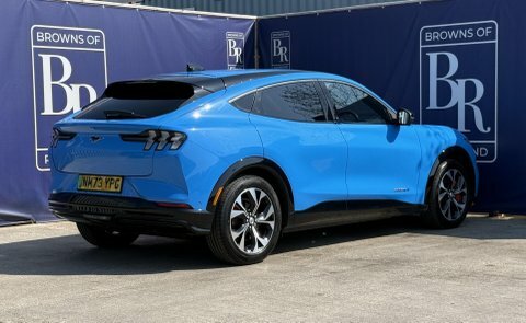 Ford Mustang Mach-E Extended Range 91Kwh Blue #4