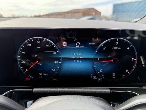 Mercedes-Benz GLA Class Black #29