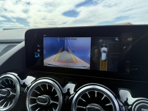 Mercedes-Benz GLA Class Black #35