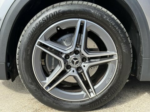 Mercedes-Benz GLA Class Black #15