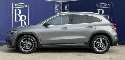 Mercedes-Benz GLA Class Black #7