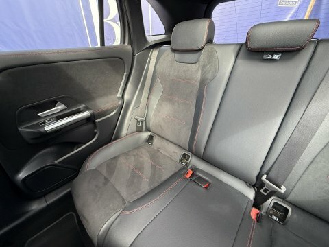 Mercedes-Benz GLA Class Black #21