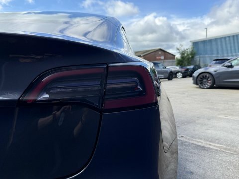Tesla Model 3 Saloon Dual Motor Long Range 4Wde 2023 White #16