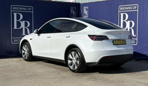 Tesla Model Y Dual Motor Long White #5
