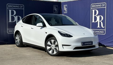 Tesla Model Y Dual Motor Long White