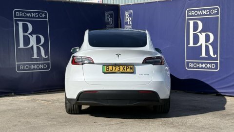 Tesla Model Y Dual Motor Long White #4