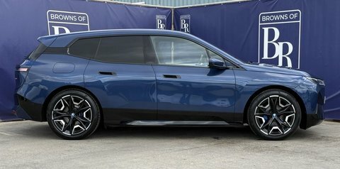 BMW iX 40 76.6Kwh M Blue #3