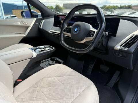 BMW iX 40 76.6Kwh M Blue #2