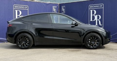 Tesla Model Y Dual Motor Long Black #3