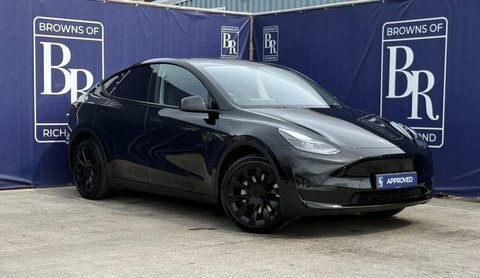 Tesla Model Y Dual Motor Long Black