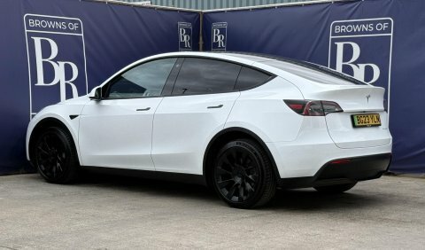 Tesla Model Y Dual Motor Long White #6
