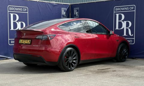Tesla Model Y Dual Motor Performance Red #4