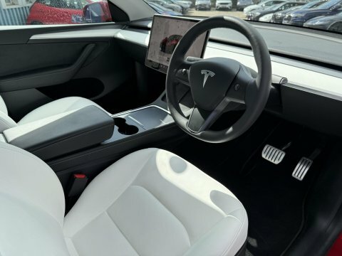 Tesla Model Y Dual Motor Performance Red #2
