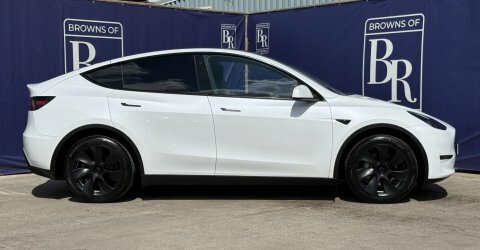 Tesla Model Y Dual Motor Long White #3