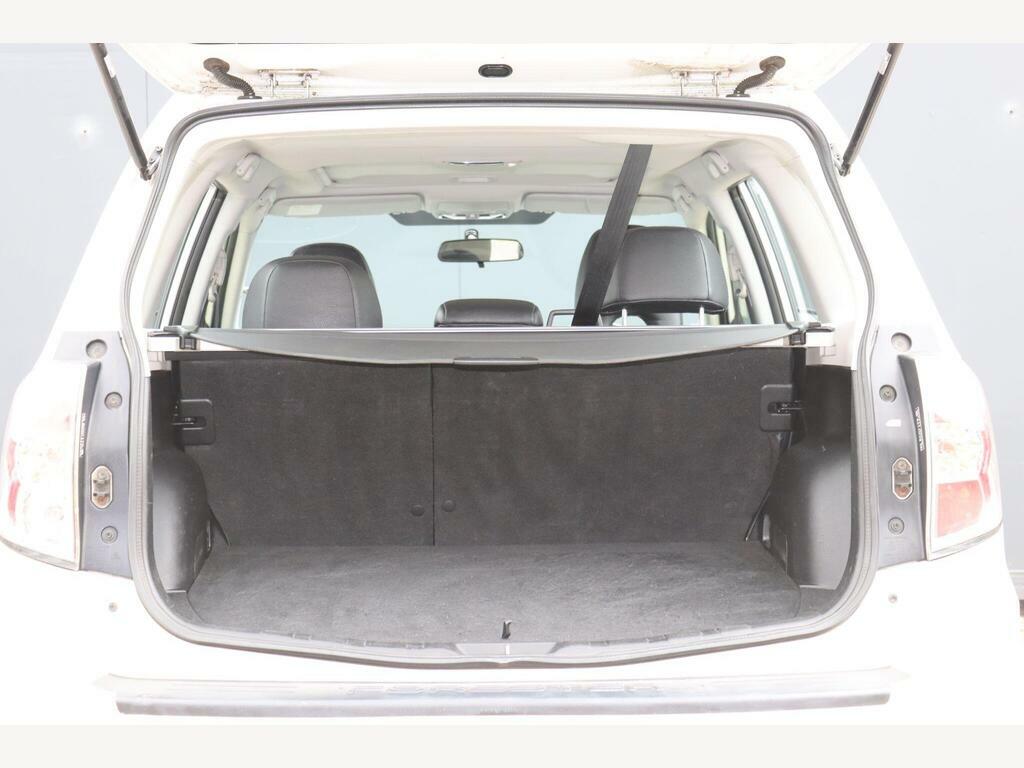 Subaru Forester 2.0D Xs White #7