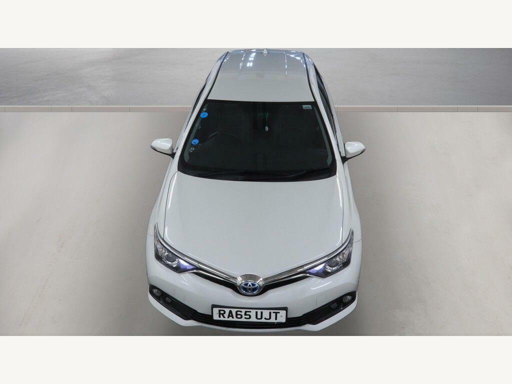 Toyota Auris 1.8 Vvt-h Design Cvt Euro 6 S S White #2