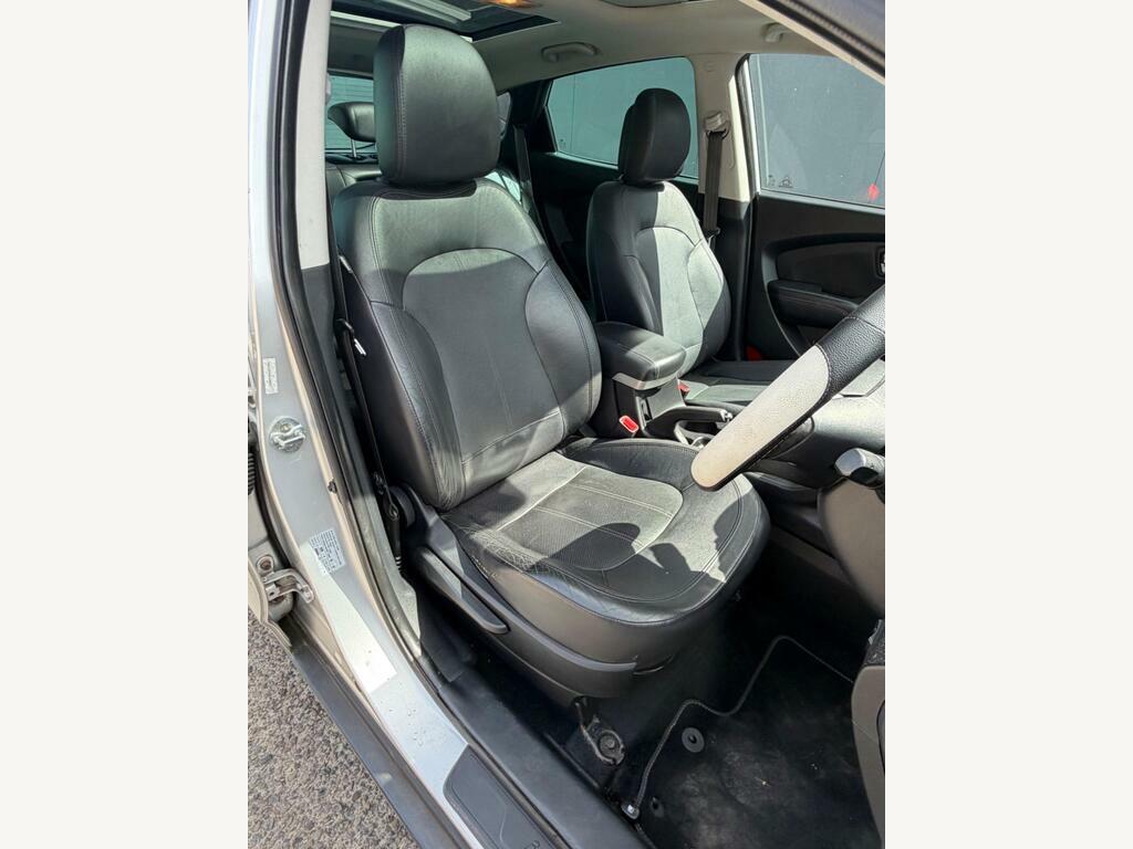 Hyundai Ix35 Premium Crdi 4Wd Grey #10