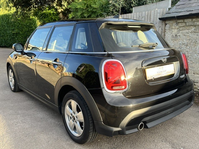 Mini Hatch Classic Black #4