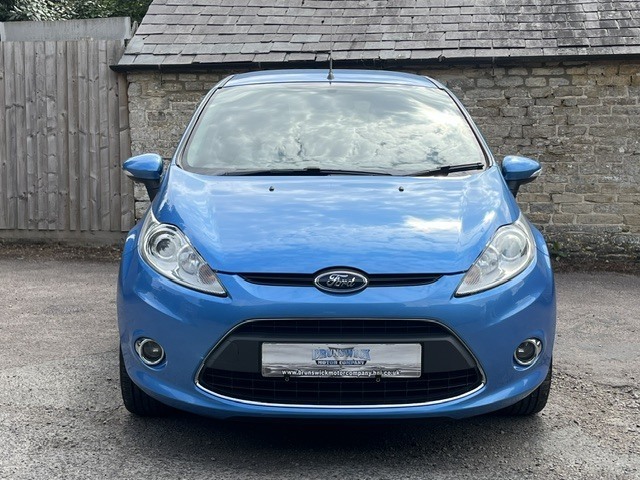 Ford Fiesta Zetec Blue #6