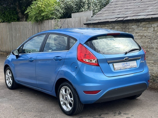 Ford Fiesta Zetec Blue #2