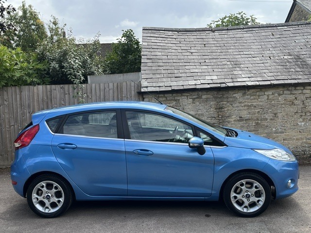Ford Fiesta Zetec Blue #5