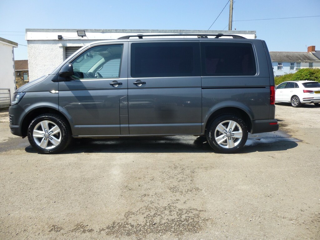 Volkswagen Transporter Shuttle 2.0 Tdi 102 Bhp 8Str Bluemotion Tech S Swb Euro6 U Grey #3