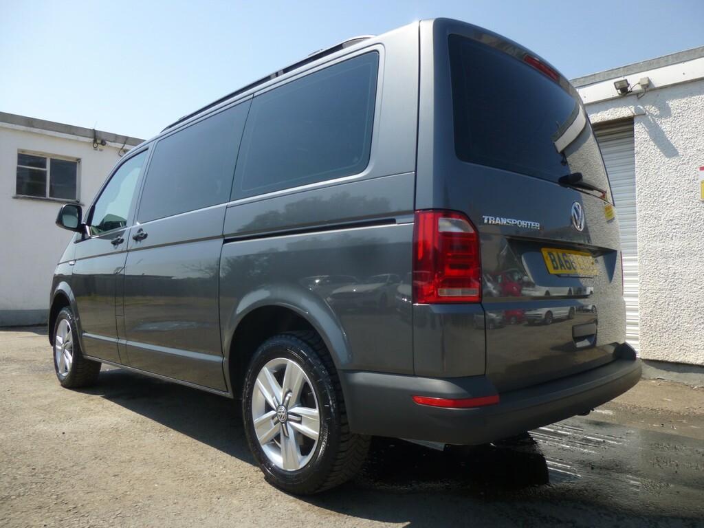 Volkswagen Transporter Shuttle 2.0 Tdi 102 Bhp 8Str Bluemotion Tech S Swb Euro6 U Grey #4