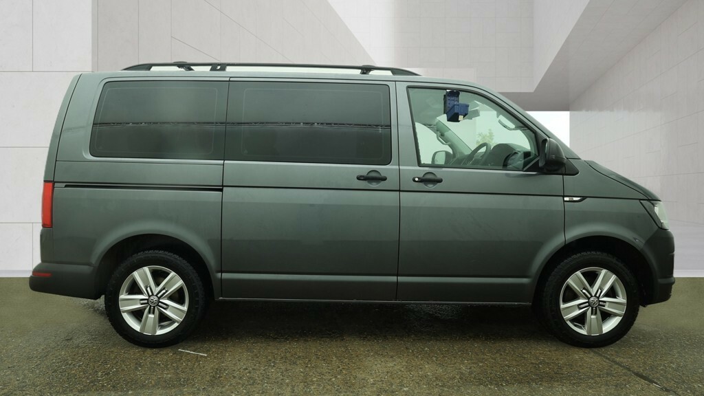 Volkswagen Transporter Shuttle 2.0 Tdi 102 Bhp 8Str Blue Motion Tech S Swb Euro6 Grey #4