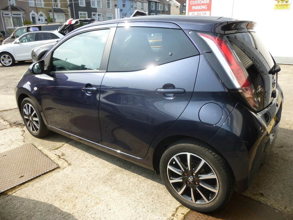 Toyota Aygo 1.0 Vvt-i X-style Cvt 23000 Miles Euro6 U Blue #5