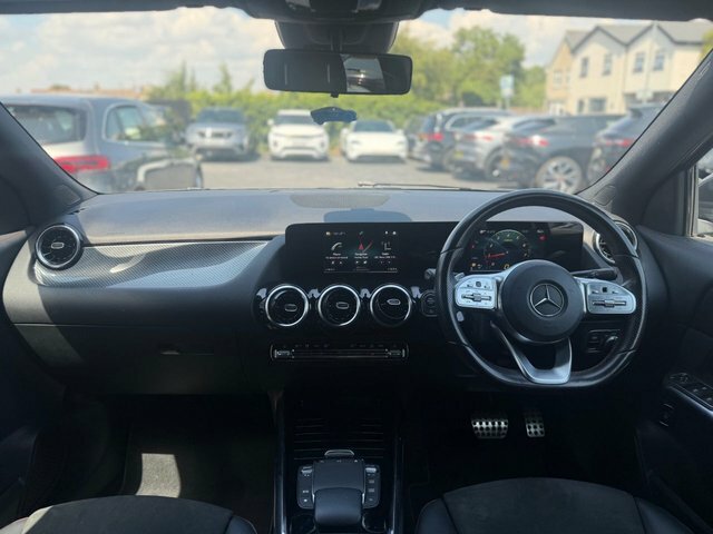 Mercedes-Benz GLA Class Gla200 Amg Line Suv WP20PKA Grey #2
